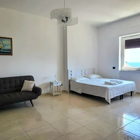 Vento Di Mare Hébergement de vacances *